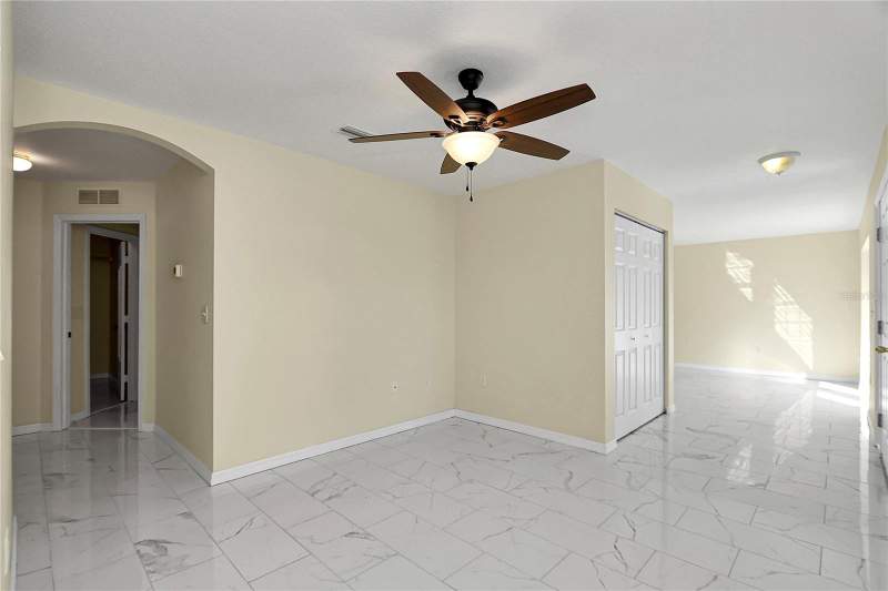 2 bedroom Single Family Residence at 7336 SW 115th Place, Oak Run Hillside, Ocala — photo 5