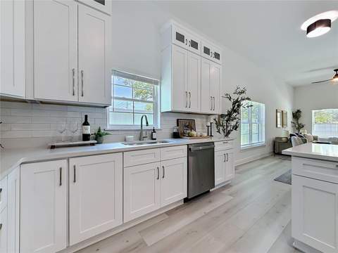 6481 28th Street, St Petersburg FL - photo 16 of 74