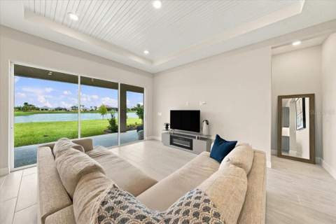 13705 Iona Avenue, Palmetto FL - photo 7 of 45