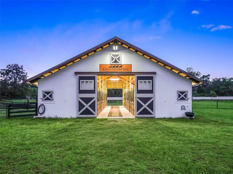 4 bedroom Single Family Residence at 7041 NE 22nd Court Road, Summerhill, Ocala — photo 3
