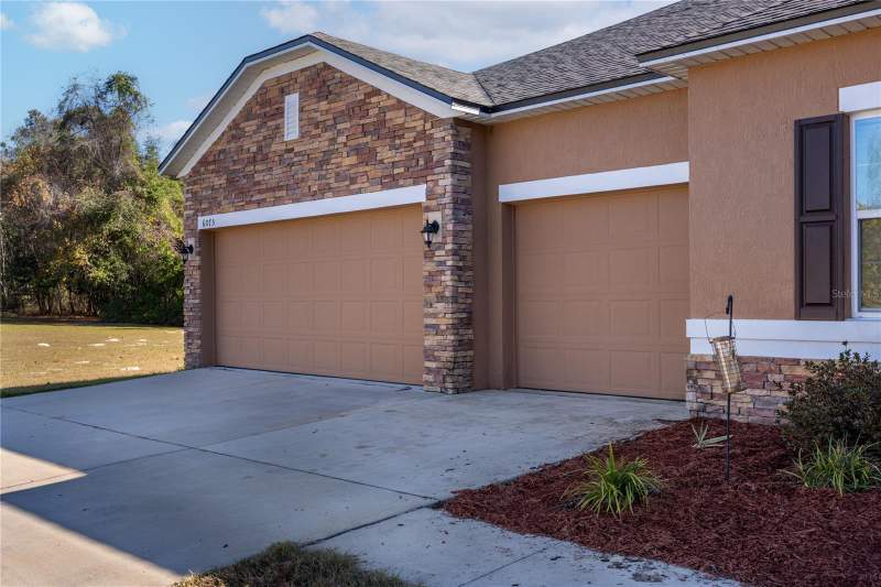 4 bedroom Single Family Residence at 6075 SW 215th Terrace, Half Moon Station, Newberry — photo 5