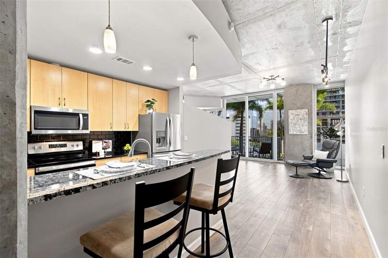 1 bedroom Condominium at 777 N Ashley Drive #910, Skypoint A Condo, Tampa — photo 3