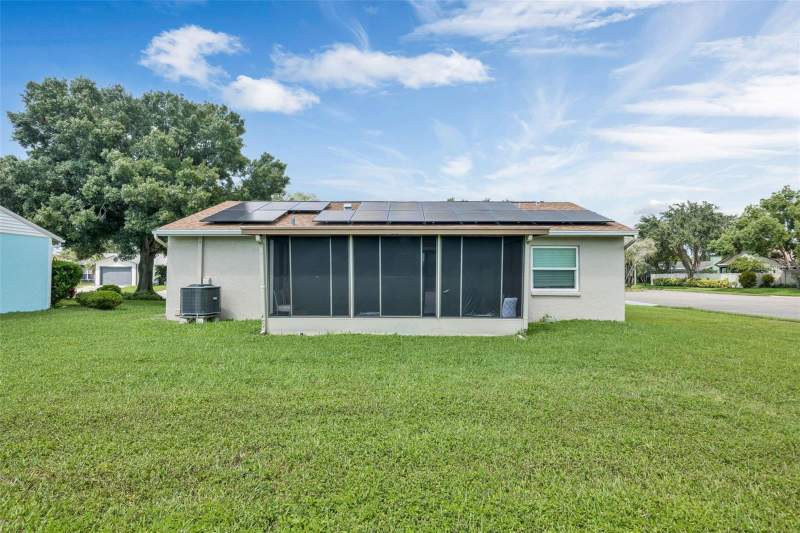 2 bedroom Single Family Residence at 3900 105th Avenue, Lakes Unit II Ph I Sec IV The, Clearwater — photo 3