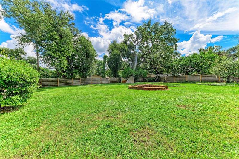2 bedroom Single Family Residence at 319 20th Street, City Of Bradenton N. Of SR 64, Bradenton — photo 4