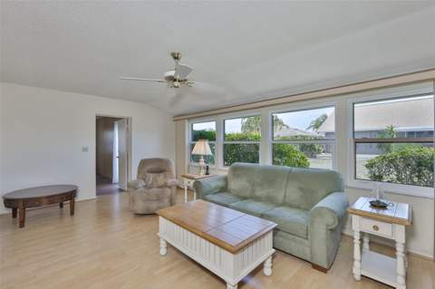 1525 Allegheny Drive, Sun City Center FL - photo 12 of 47