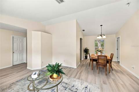 7075 Coventry Terrace, Englewood FL - photo 13 of 52