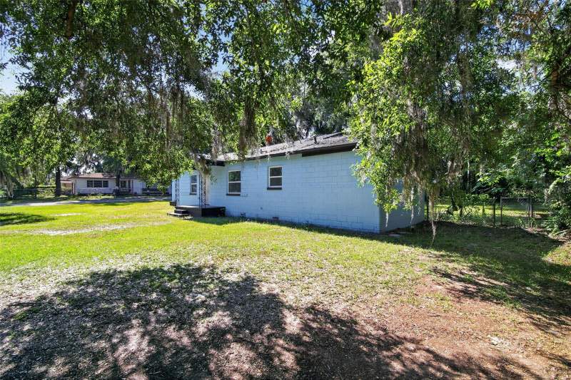 3 bedroom Single Family Residence at 1308 SW 5th Street, Columbia City, Ocala — photo 4