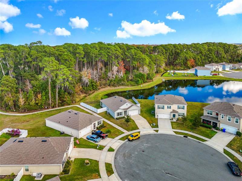 4 bedroom Single Family Residence at 2928 Canary Lane, Greenbrier/Baytree-Ph 2, Tavares — photo 4