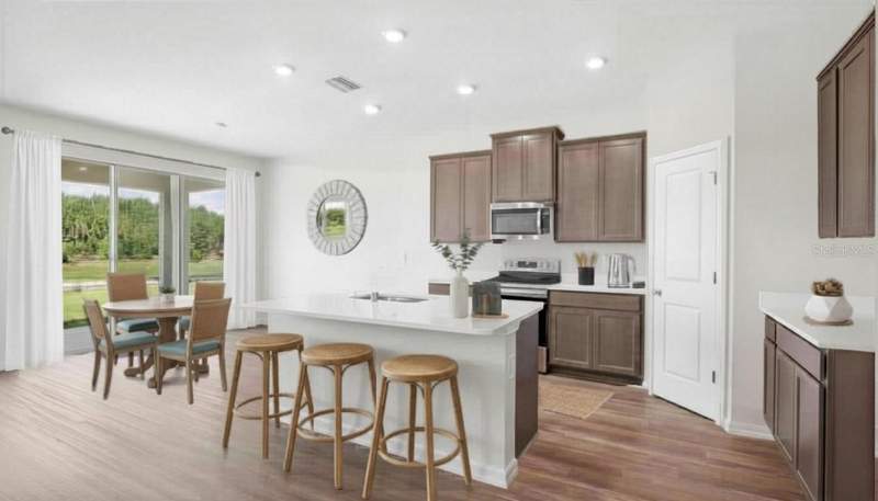 4 bedroom Single Family Residence at 11860 Memorial Drive, Waterford, Brooksville — photo 3
