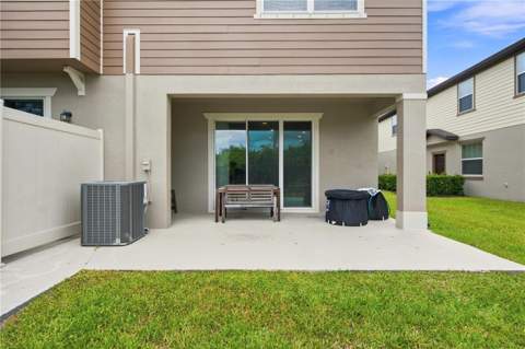 9237 Hillcroft Drive, Riverview FL - photo 6 of 41