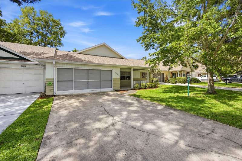 2 bedroom Villa at 8666 SW 92nd Lane #F, On Top Of The World, Ocala — photo 2