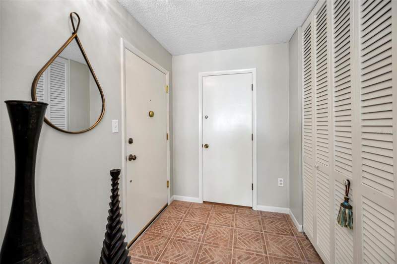 2 bedroom Condominium at 100 Bluff View Drive #514C, Harbour Club Condo No 3, Belleair Bluffs — photo 4