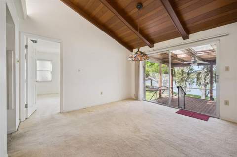2874 E Crooked Lake Drive, Eustis FL - photo 22 of 65