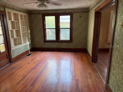 1600 E Lakeview Avenue, Eustis FL - photo 6 of 15