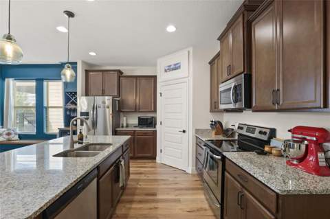 16082 Hampton Crossing Drive, Winter Garden FL - photo 12 of 60