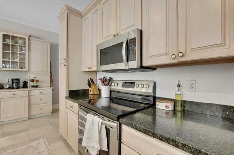 12305 Leanne Drive, Dade City FL - photo 19 of 67