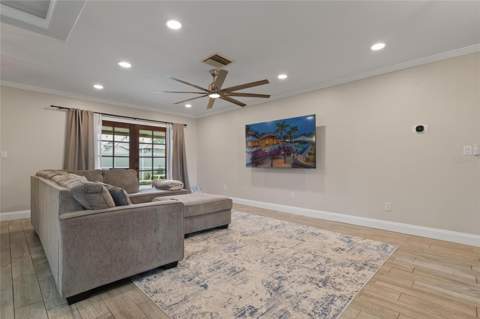 8404 Flagstone Drive, Tampa FL - photo 12 of 35
