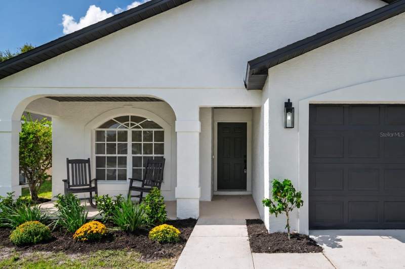 4 bedroom Single Family Residence at 2810 Palm Isle Way, Islands Curry Ford, Orlando — photo 2