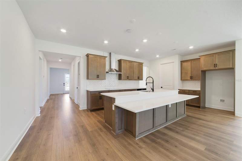 4 bedroom Single Family Residence at 3004 Water Clover Court, Acuera Estates, Apopka — photo 5