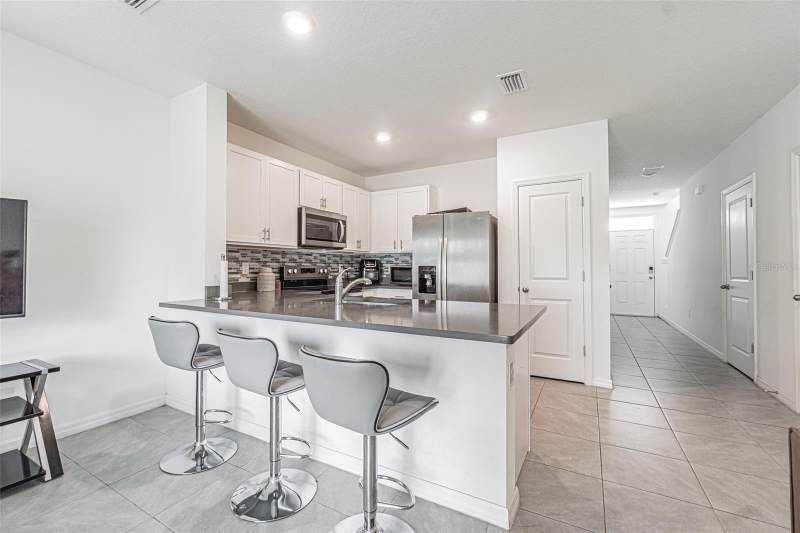 3 bedroom Townhouse at 6358 Sophie Oaks Court, Chelsea Court, Tampa — photo 4