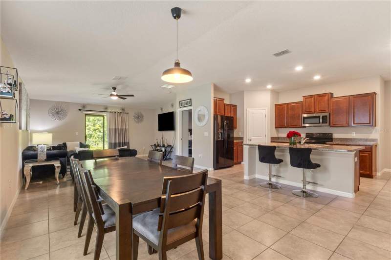 4 bedroom Single Family Residence at 2987 Moulden Hollow Drive, Hidden River Ph 1B, Zephyrhills — photo 5