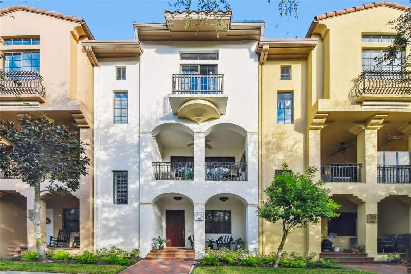 5920 PRINTERY STREET #103 home for sale in Westshore Yacht Club