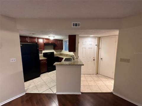 1940 Lake Atriums Circle #89, Orlando FL - photo 9 of 21