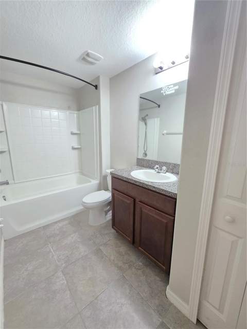 10676 Lake Montauk Drive, Riverview FL - photo 24 of 32