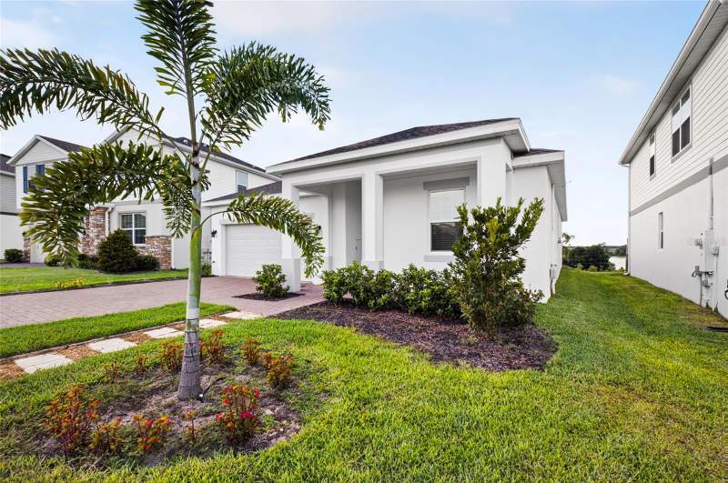 4 bedroom Single Family Residence at 2053 Heart Lake Drive, Trinity Lks Ph 4, Groveland — photo 3