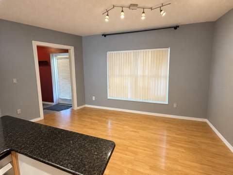 4489 Oak Arbor Circle, Orlando FL - photo 8 of 24