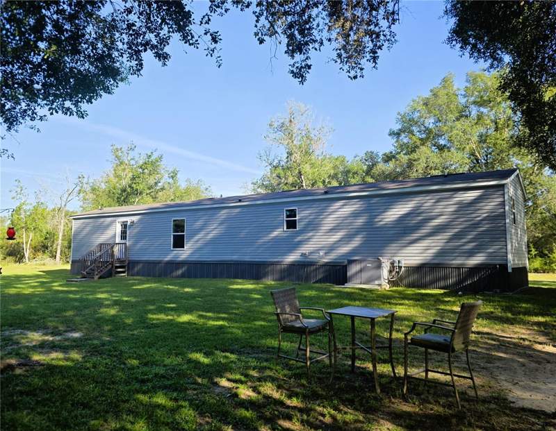 3 bedroom Manufactured Home at 7850 NE 125th Street, Bronson, Bronson — photo 2
