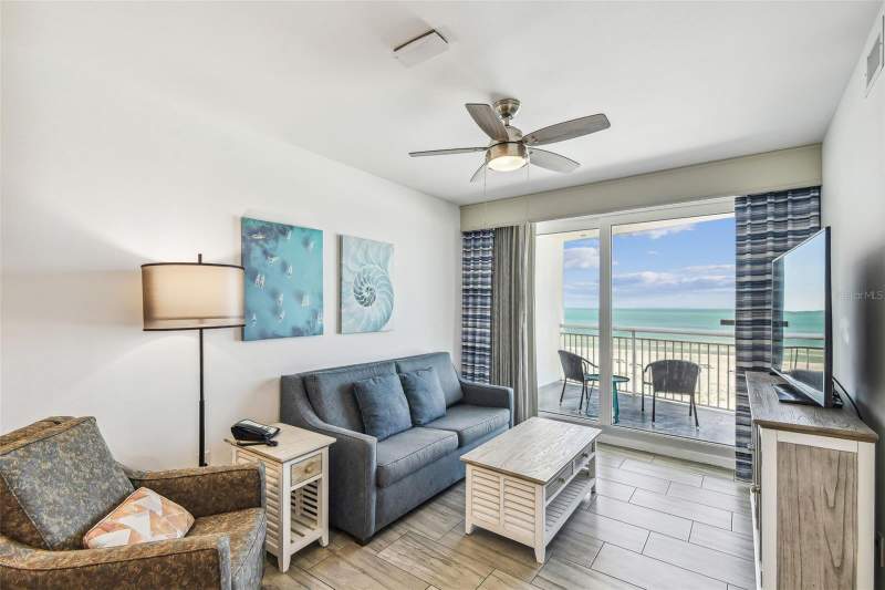 2 bedroom Condo - Hotel at 10116 Gulf Boulevard #502W, Oceana At Treasure Island Condo, Treasure Island — photo 4