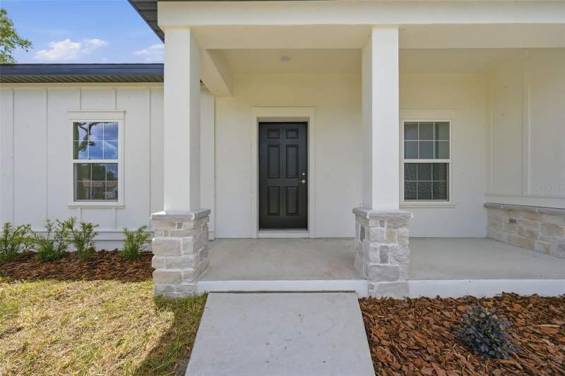 4 bedroom Single Family Residence at 13404 New York Avenue, Astatula Monroe Park, Astatula — photo 4