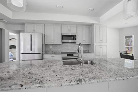 10345 Meadow Wren Avenue, Weeki Wachee FL - photo 12 of 40