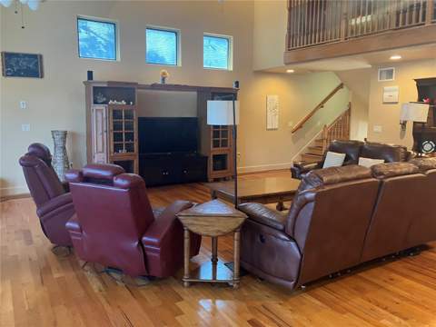 5361 Circle Drive, Weeki Wachee FL - photo 6 of 55