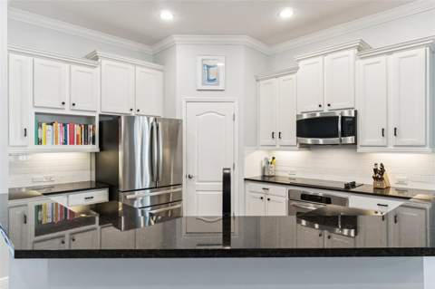 8257 Lower Perse Circle, Orlando FL - photo 6 of 36