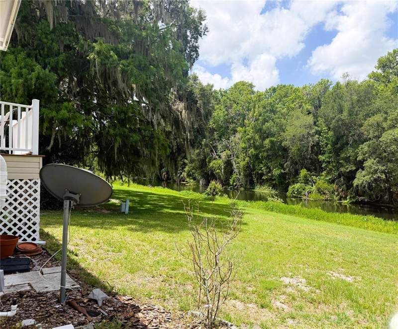 2 bedroom Mobile Home at 122 Palo Verde Drive, Hawthorne At Leesburg A Coop, Leesburg — photo 5