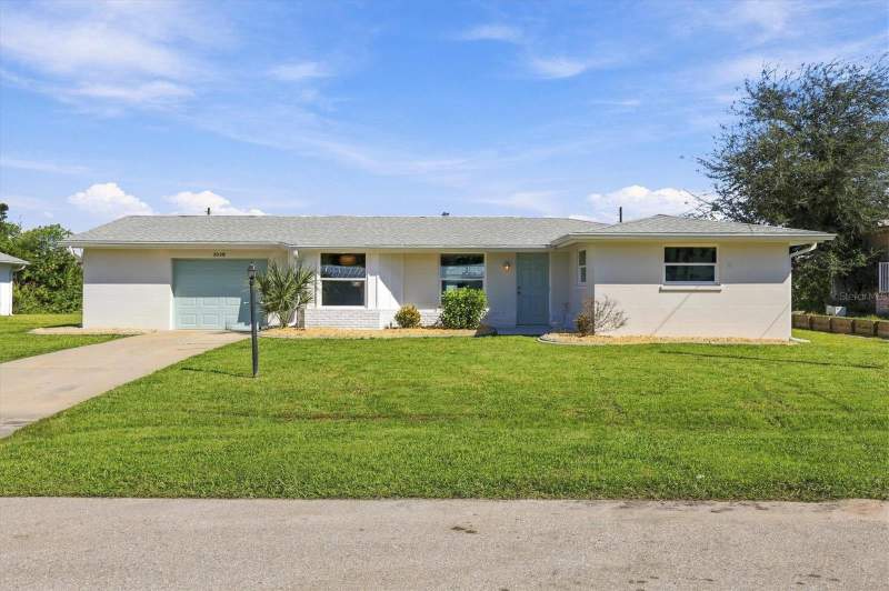 2 bedroom Single Family Residence at 3028 Buttonwood Place, Charlotte Park Sec 02, Punta Gorda — photo 2