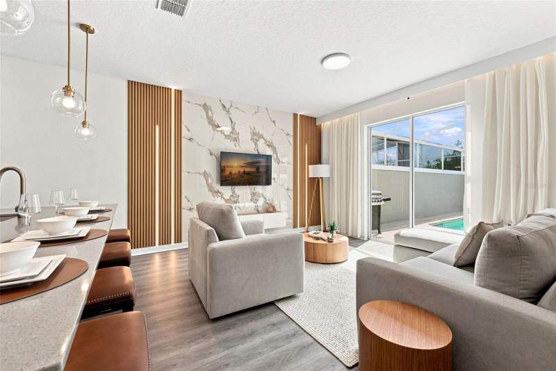 4 bedroom Townhouse at 880 Pebble Beach Drive, Stoneybrook South North Prcl Ph 1, Davenport — photo 4