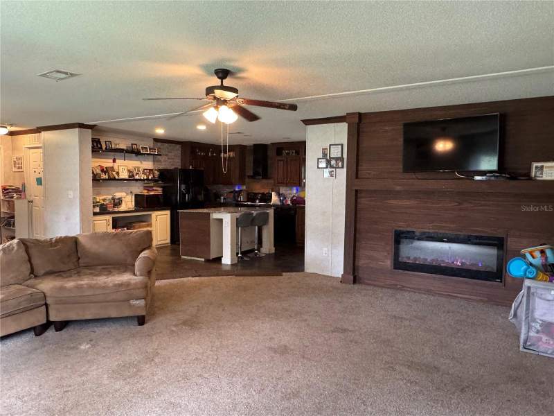 3 bedroom Manufactured Home at 1916 Fruitland Park Boulevard, Fla Fruitland Park Trop Homesites, Fruitland Park — photo 2