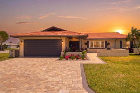 5016 Dory Drive, New Port Richey FL - photo 10 of 63