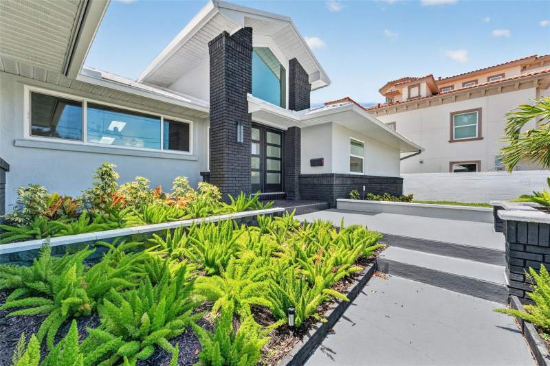 4 bedroom Single Family Residence at 2936 68th Avenue, Pinellas Point Skyview Shores 4th Add, St Petersburg — photo 5