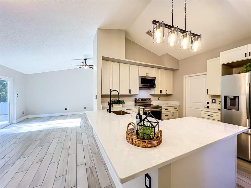 3 bedroom Single Family Residence at 5915 Groveline Drive, Willow Creek Ph 01, Orlando — photo 2