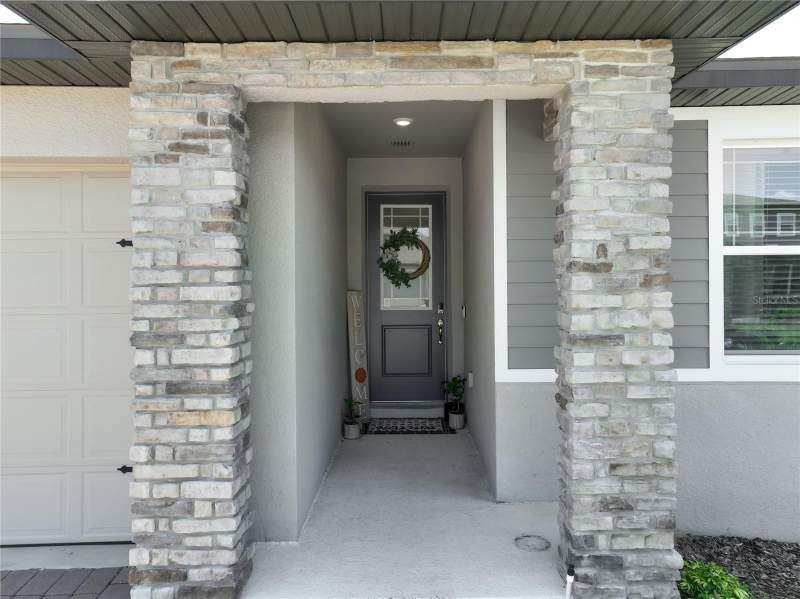 4 bedroom Single Family Residence at 2327 Bear Peak Road, Villages At Minneola Hills, Minneola — photo 4