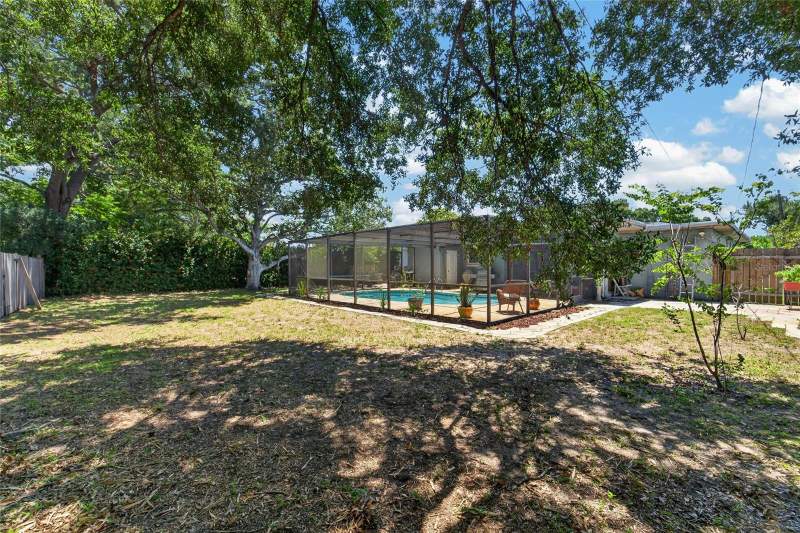 3 bedroom Single Family Residence at 5825 20th Avenue, Boca Ciega Estates, Gulfport — photo 4