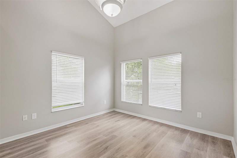 4 bedroom Single Family Residence at 16102 Warden Place, Tampa Palms 2C Unit 2, Tampa — photo 3
