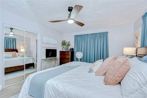 130 63rd Street, St Petersburg FL - photo 15 of 44