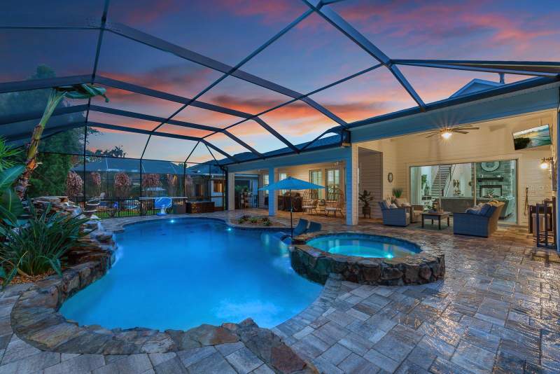 6 bedroom Single Family Residence at 5202 Alafia Falls Drive, Fishhawk Preserve, Lithia — photo 2