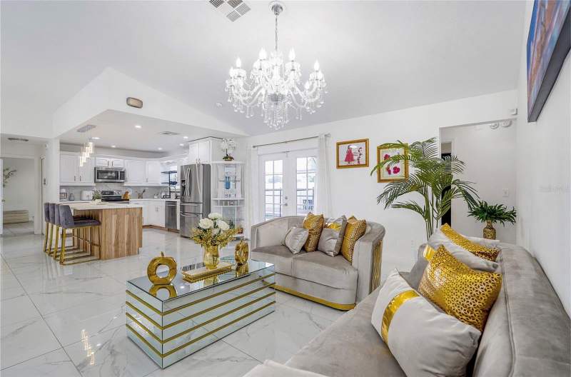 4 bedroom Single Family Residence at 363 Buttonwood Drive, Bvl Unit 7 4th Add, Kissimmee — photo 3