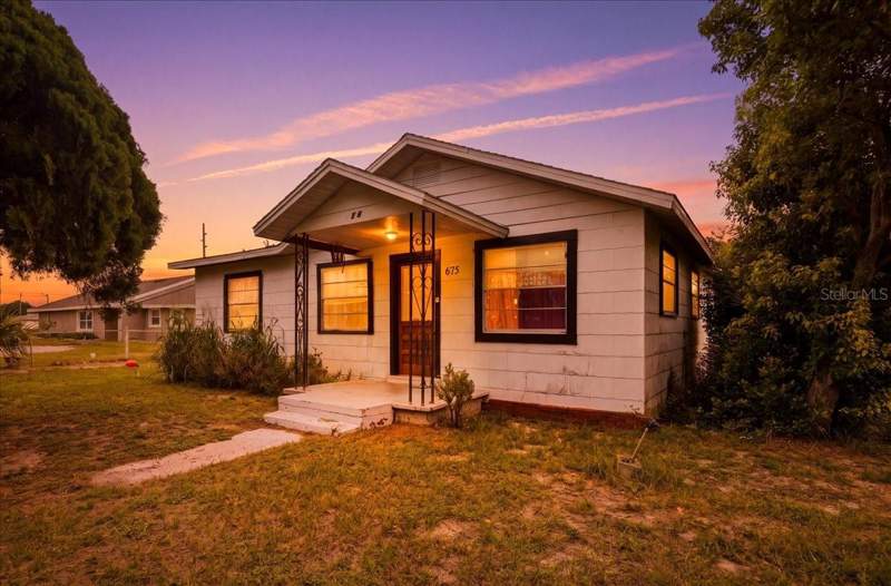 3 bedroom Single Family Residence at 675 E BAY AVENUE, EAGLE LAKE, EAGLE LAKE — photo 1